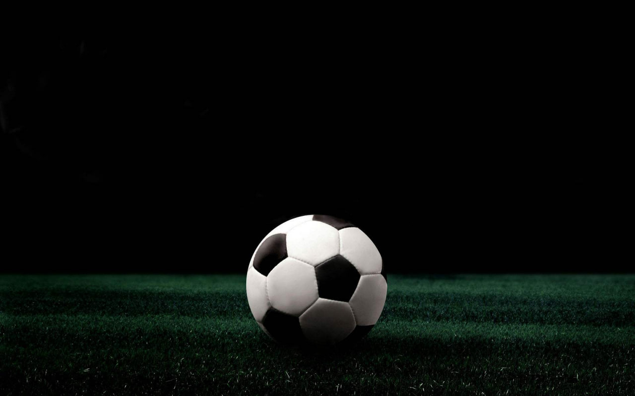 体育迷日常观赛场景